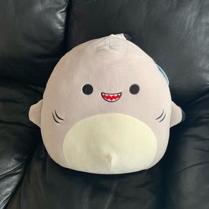 squishmallow shark